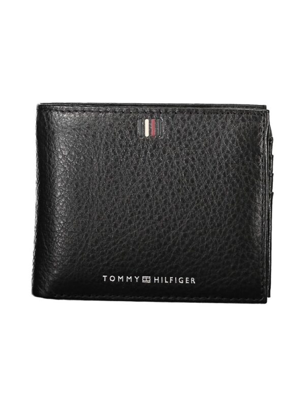 Tommy Hilfiger Sleek Black Leather Wallet with Ample Storage