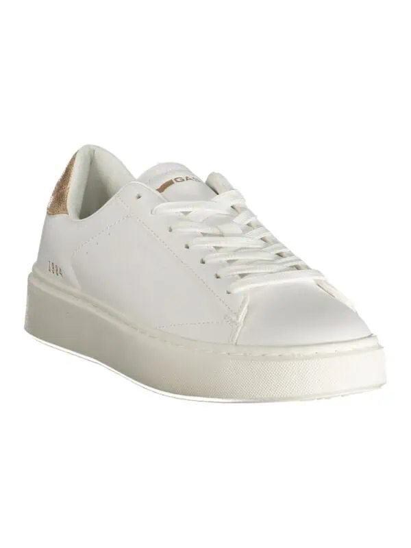 White luxury sneaker with gold accents and minimal design, perfect for stylish casual wear.