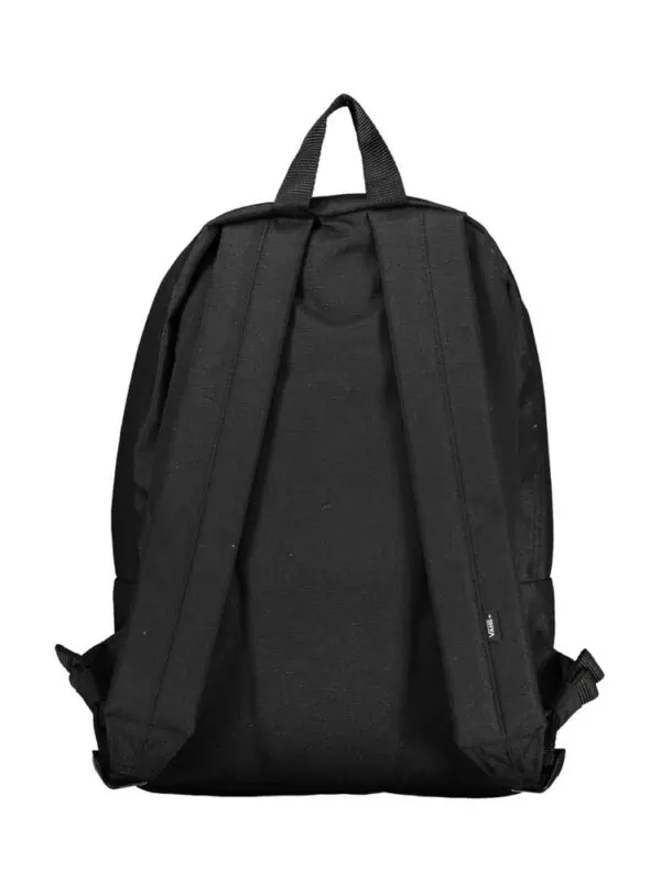 Black casual backpack for everyday use, durable and spacious with adjustable straps. Ideal for students and professionals needing reliable carryall. Crafted from high-quality materials for longevity.