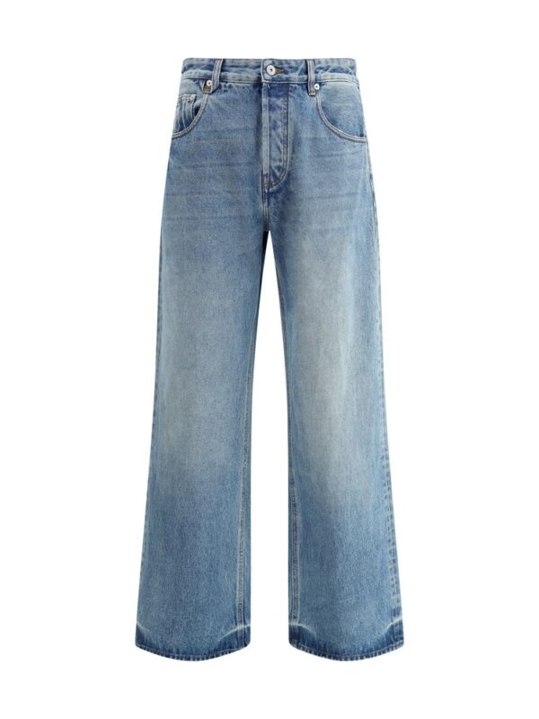 Classic high-waisted wide-leg denim jeans with a vintage wash, featuring a relaxed fit and versatile style for everyday wear. Perfect for a trendy, casual look.