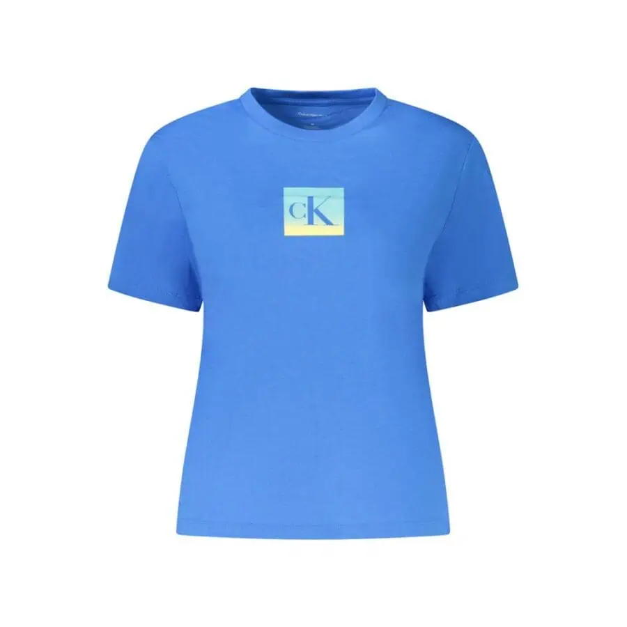 Calvin Klein blue logo t-shirt, casual women’s fashion top with adjustable logo design, perfect for everyday wear and stylish streetwear ensembles.
