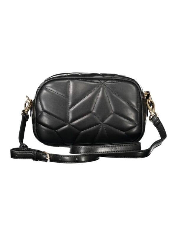 Black quilted leather shoulder bag with gold hardware, stylish and versatile for everyday use. Suitable for women looking for luxury accessories with a modern design.