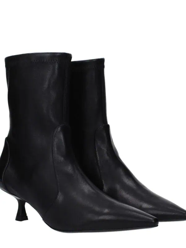 Luxuriously crafted black leather mid-calf pointed-toe ankle boots with a stylish curved kitten heel. Perfect for elevate your fashion statement with elegant and modern footwear.