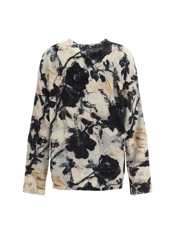 Plush embroidered floral sweater with black and cream tones, perfect for stylish winter wear. Designed for comfort and elegance, ideal for casual outings or cozy evenings.