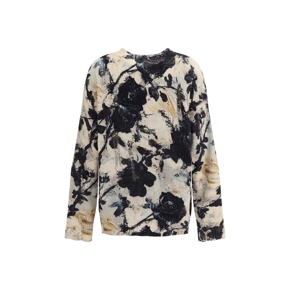 Plush embroidered floral sweater with black and cream tones, perfect for stylish winter wear. Designed for comfort and elegance, ideal for casual outings or cozy evenings.