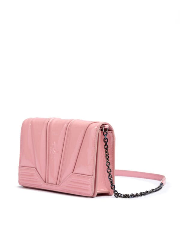 Pink patent leather designer shoulder bag with chain strap, stylish and luxurious for women.