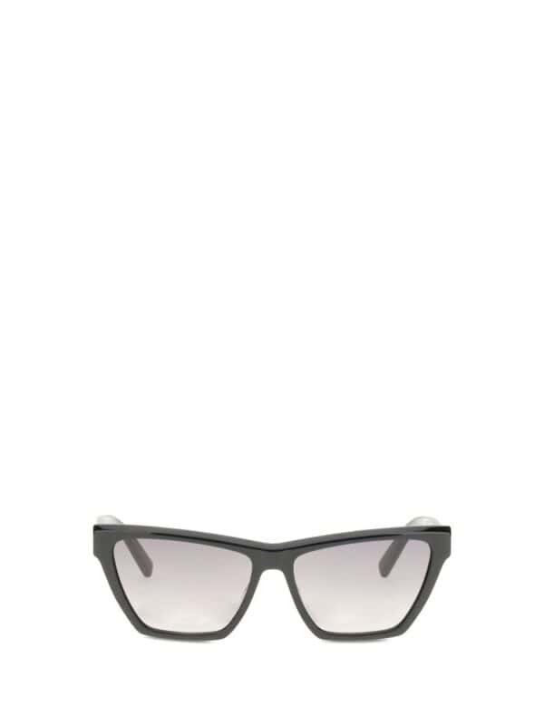 Black rectangular sunglasses with gray lenses for a stylish and modern look. Perfect accessory for outdoor activities, enhancing your fashion statement with UV protection. Luxurious and trendy eyewear.